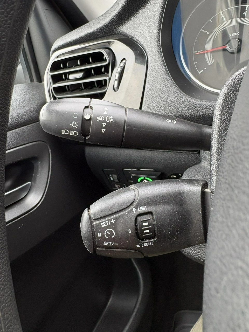 Peugeot 301 - Zdjęcie 15