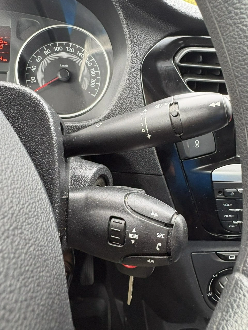 Peugeot 301 - Zdjęcie 15