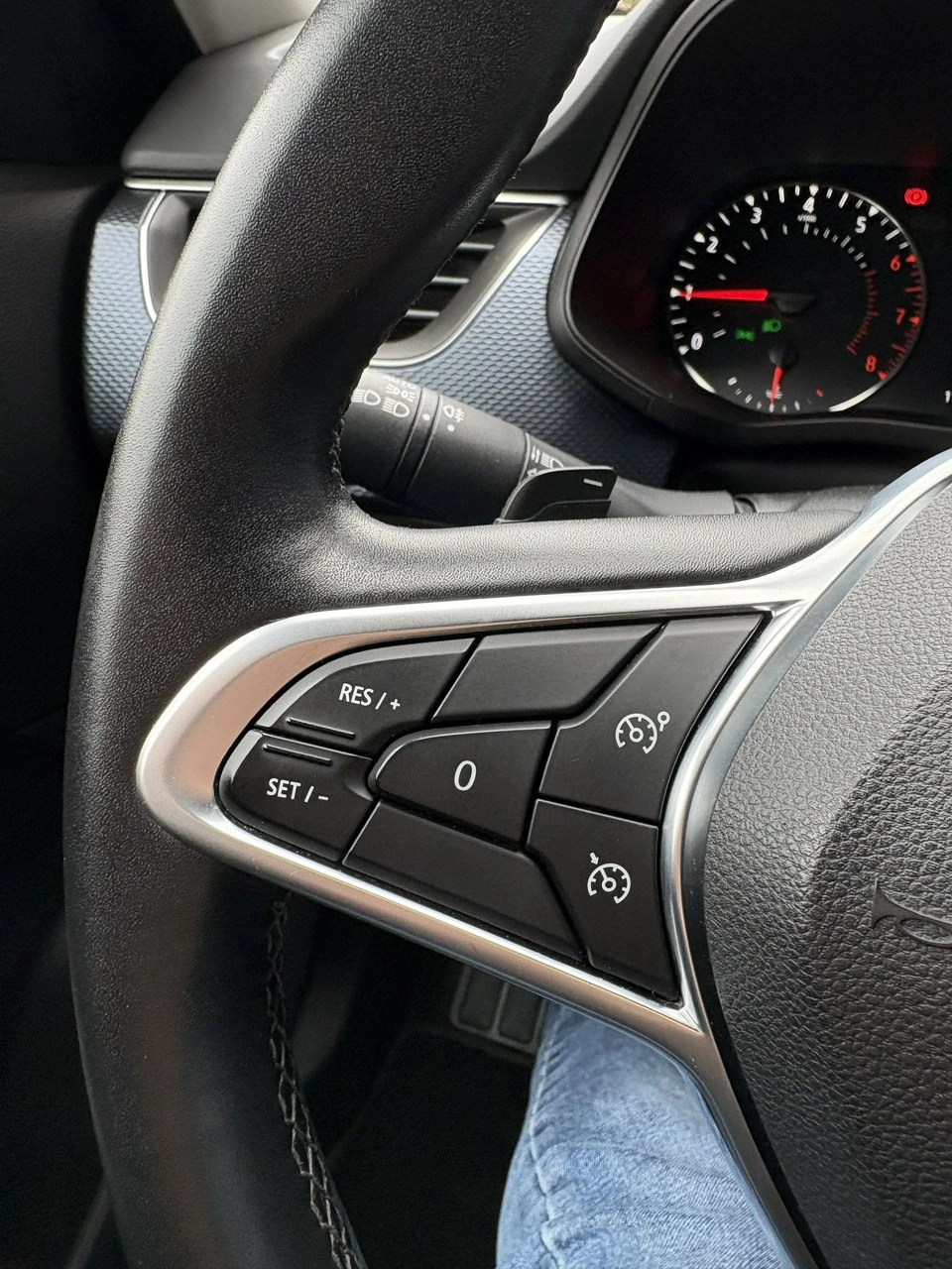 Renault Arkana - Zdjęcie 22