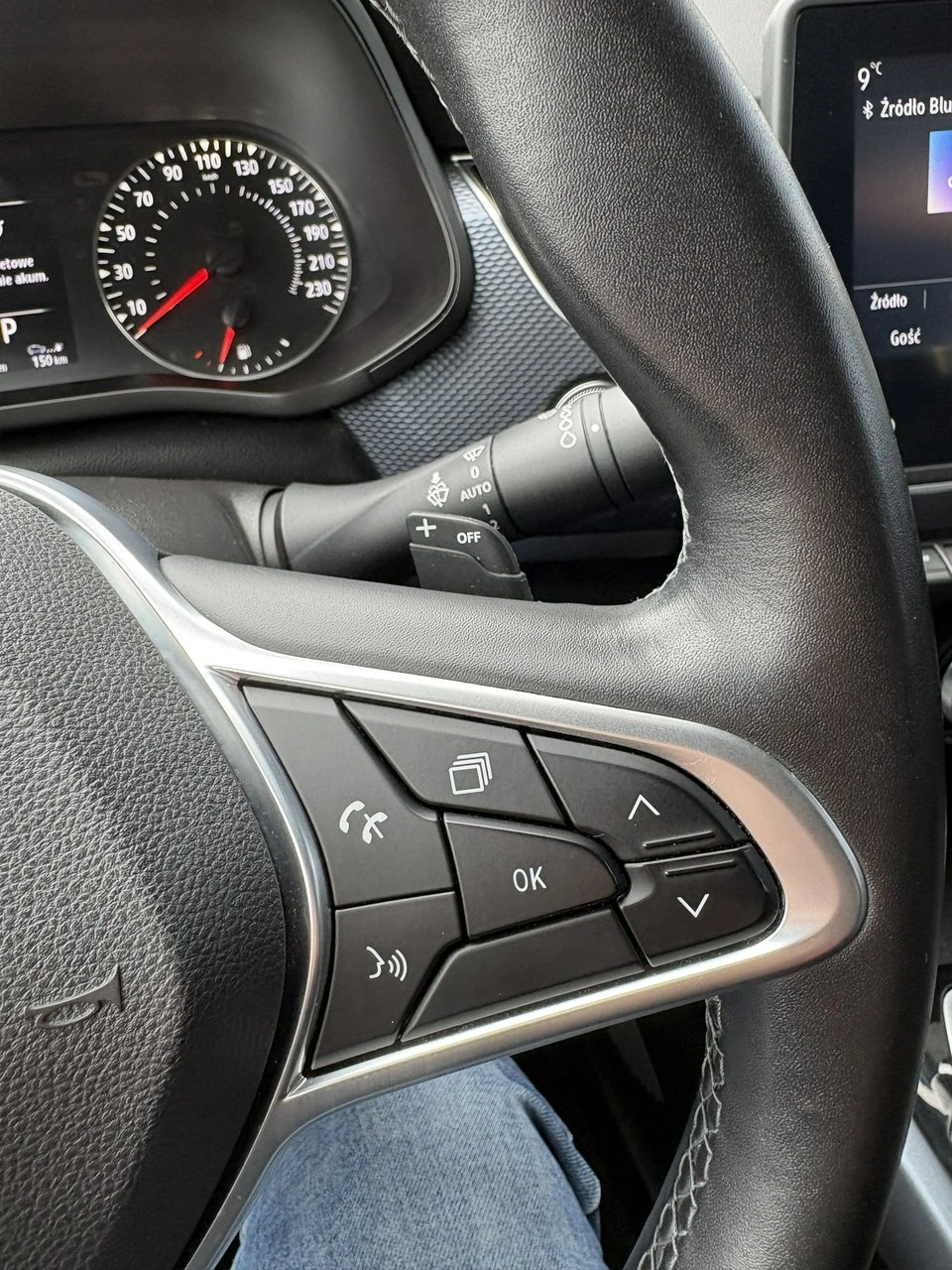 Renault Arkana - Zdjęcie 23