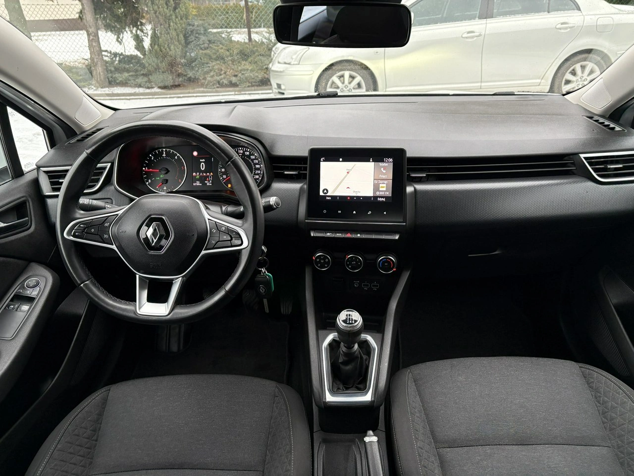 Renault Clio - Zdjęcie 13