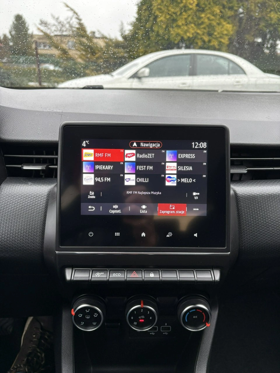 Renault Clio - Zdjęcie 17