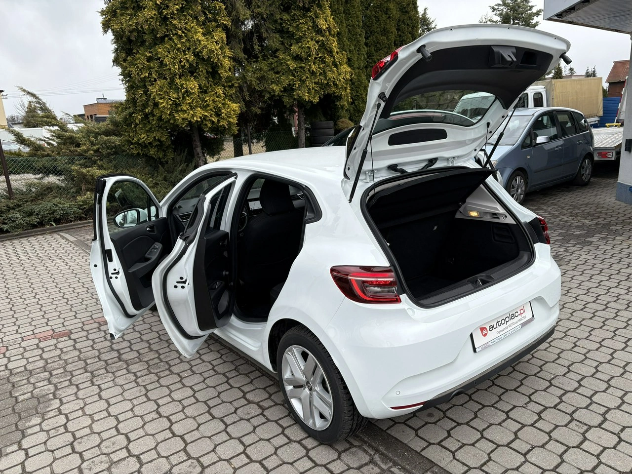 Renault Clio - Zdjęcie 26