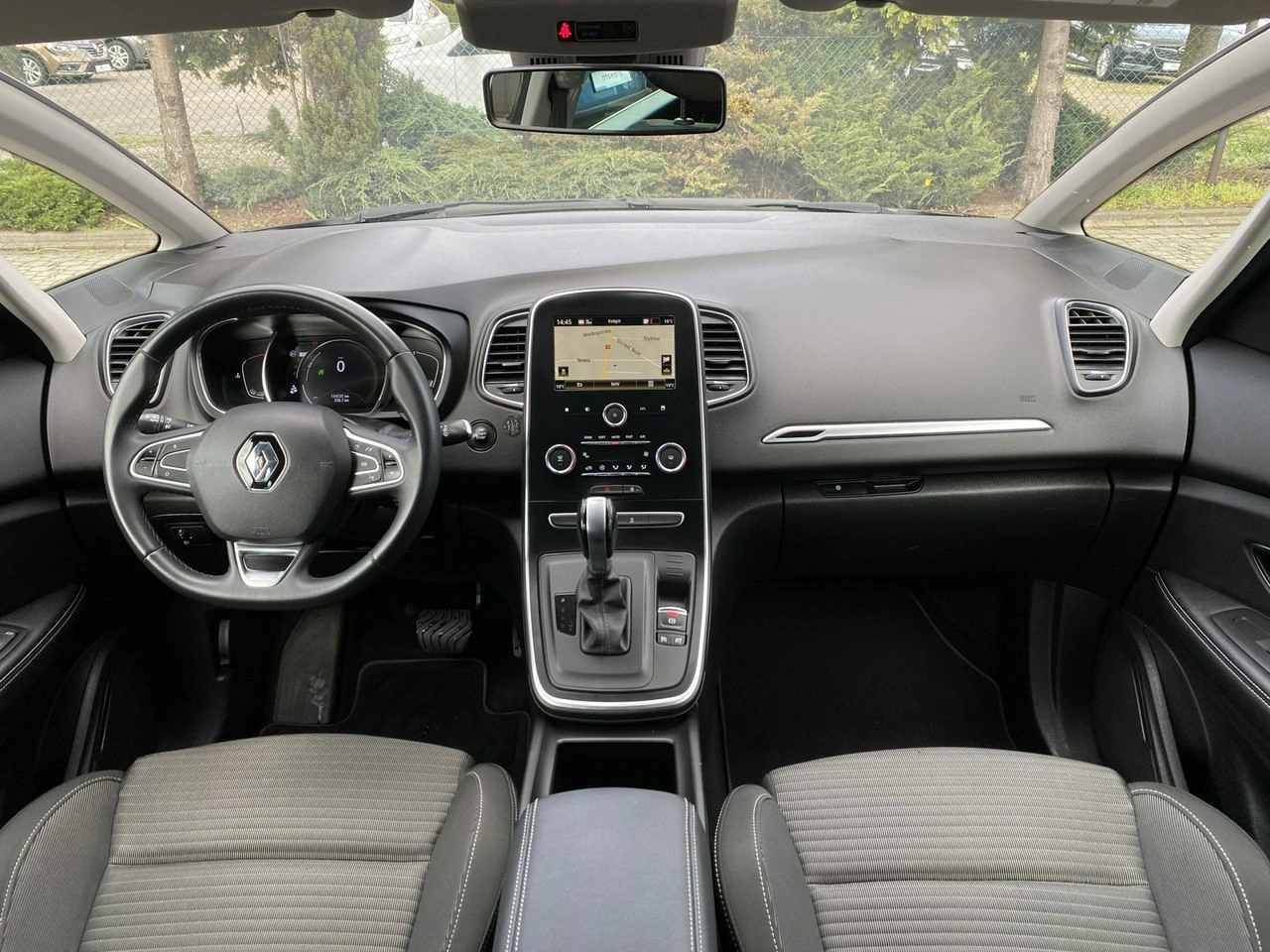 Renault Grand Scenic - Zdjęcie 9