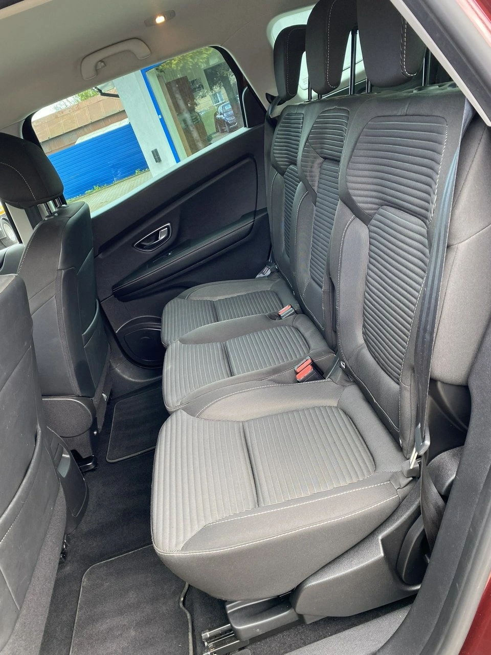 Renault Grand Scenic - Zdjęcie 11