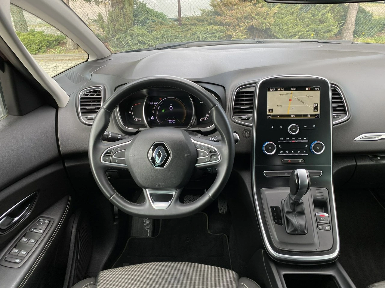 Renault Grand Scenic - Zdjęcie 15