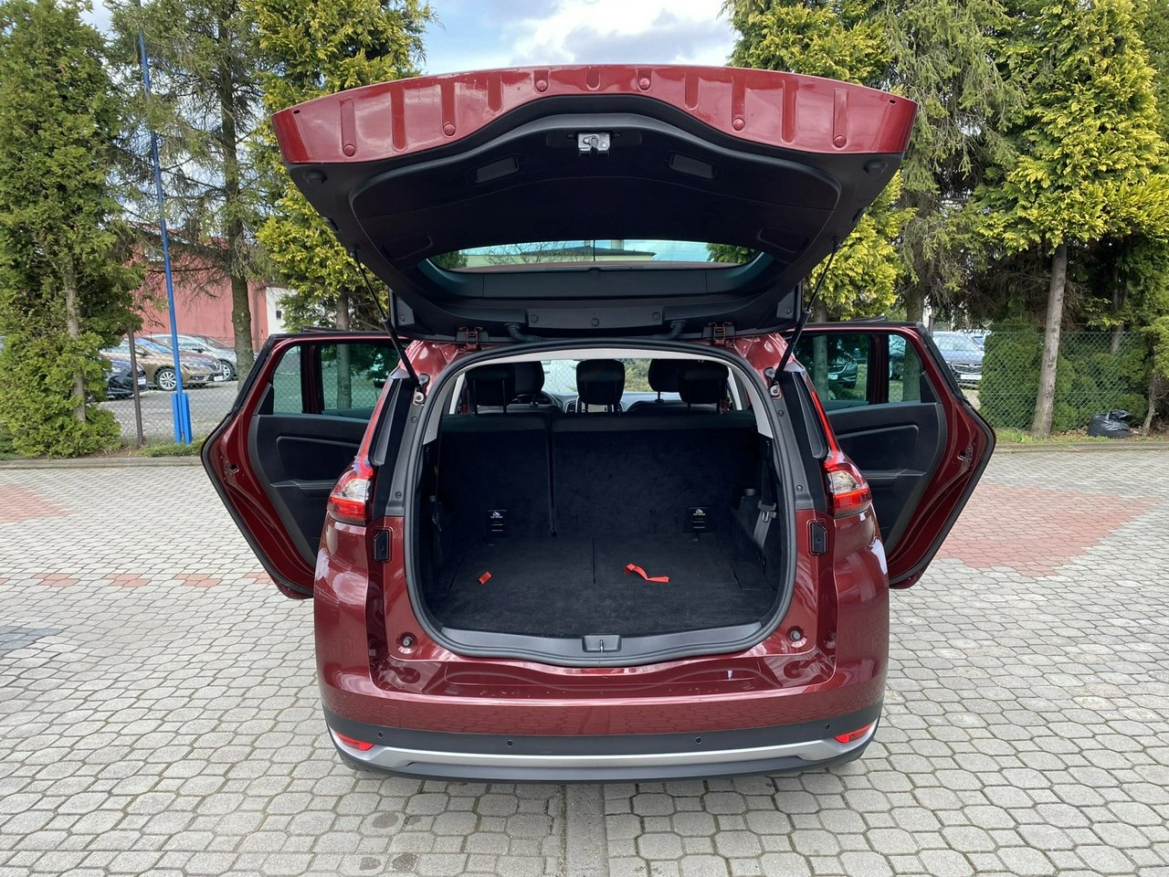 Renault Grand Scenic - Zdjęcie 25