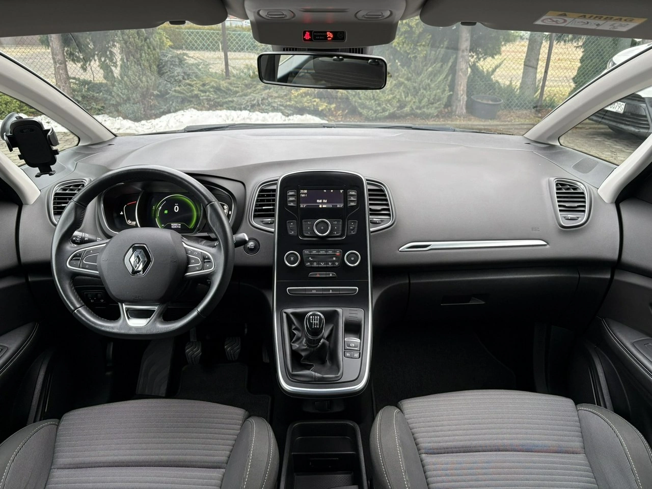 Renault Scenic - Zdjęcie 12
