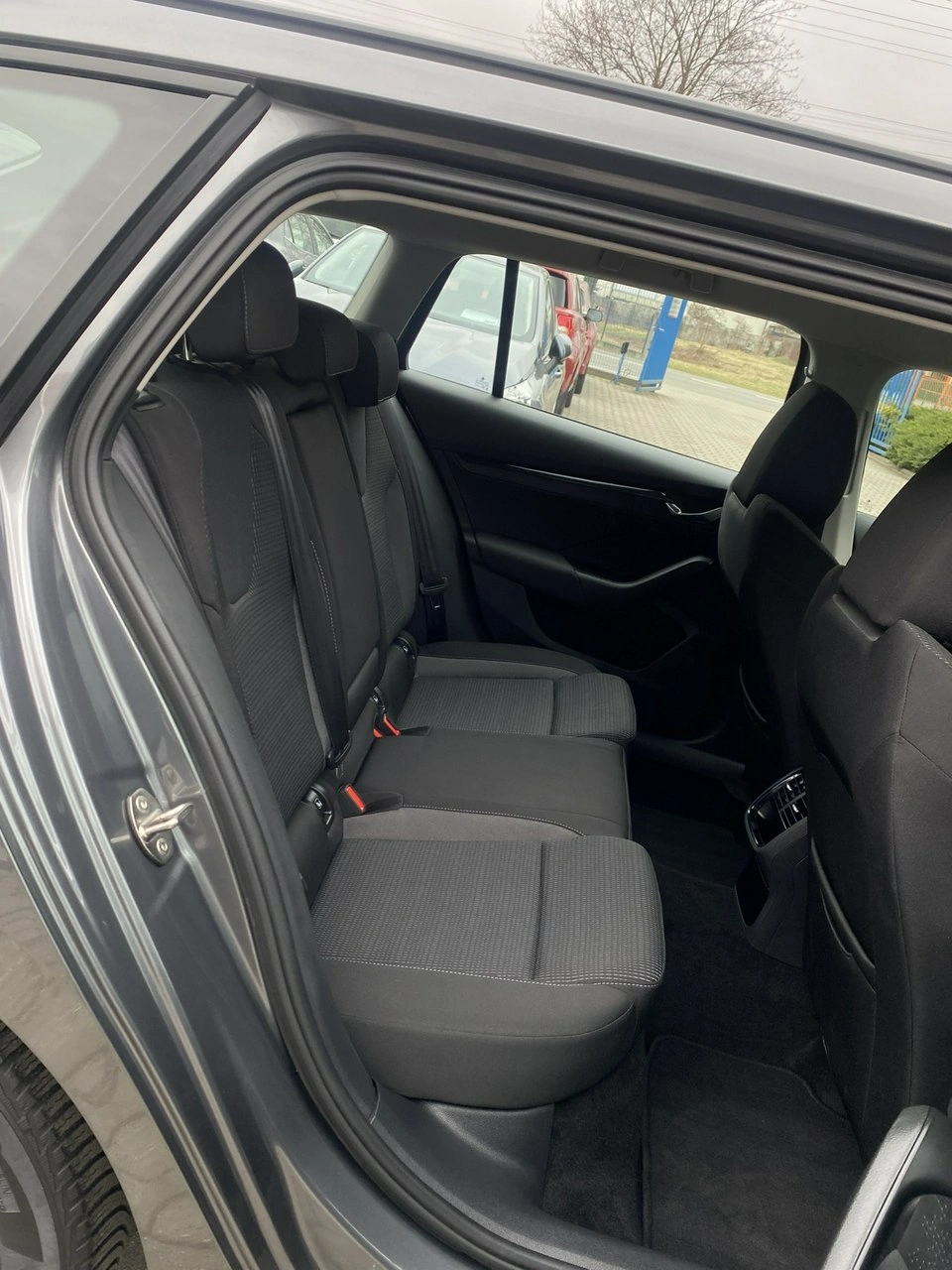 Skoda Octavia - Zdjęcie 13