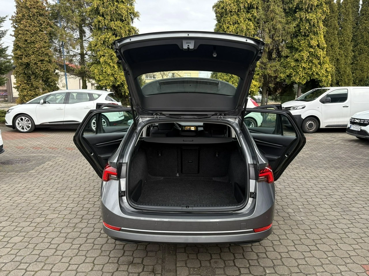 Skoda Octavia - Zdjęcie 31