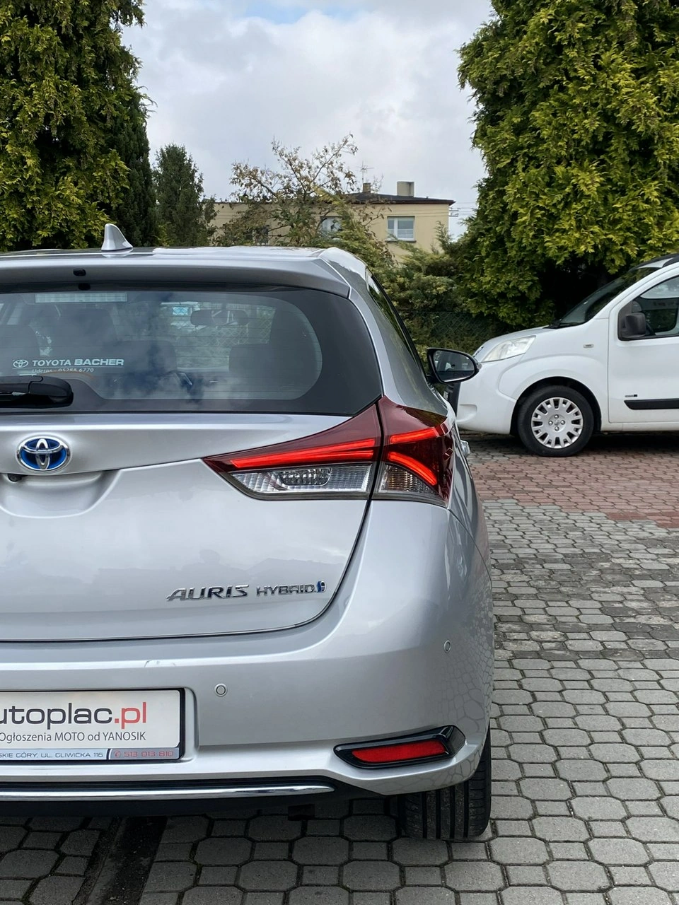 Toyota Auris - Zdjęcie 10