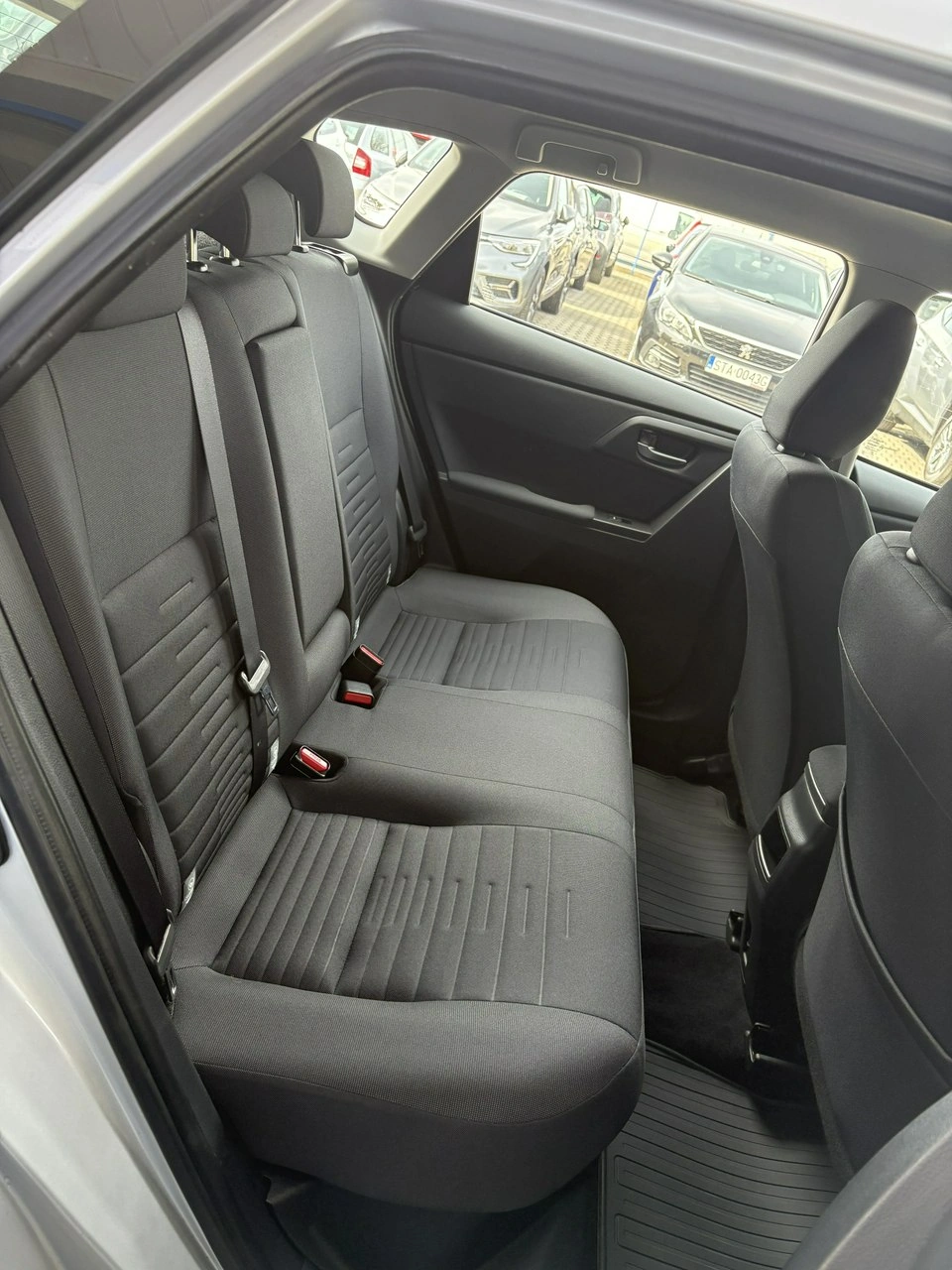 Toyota Auris - Zdjęcie 12