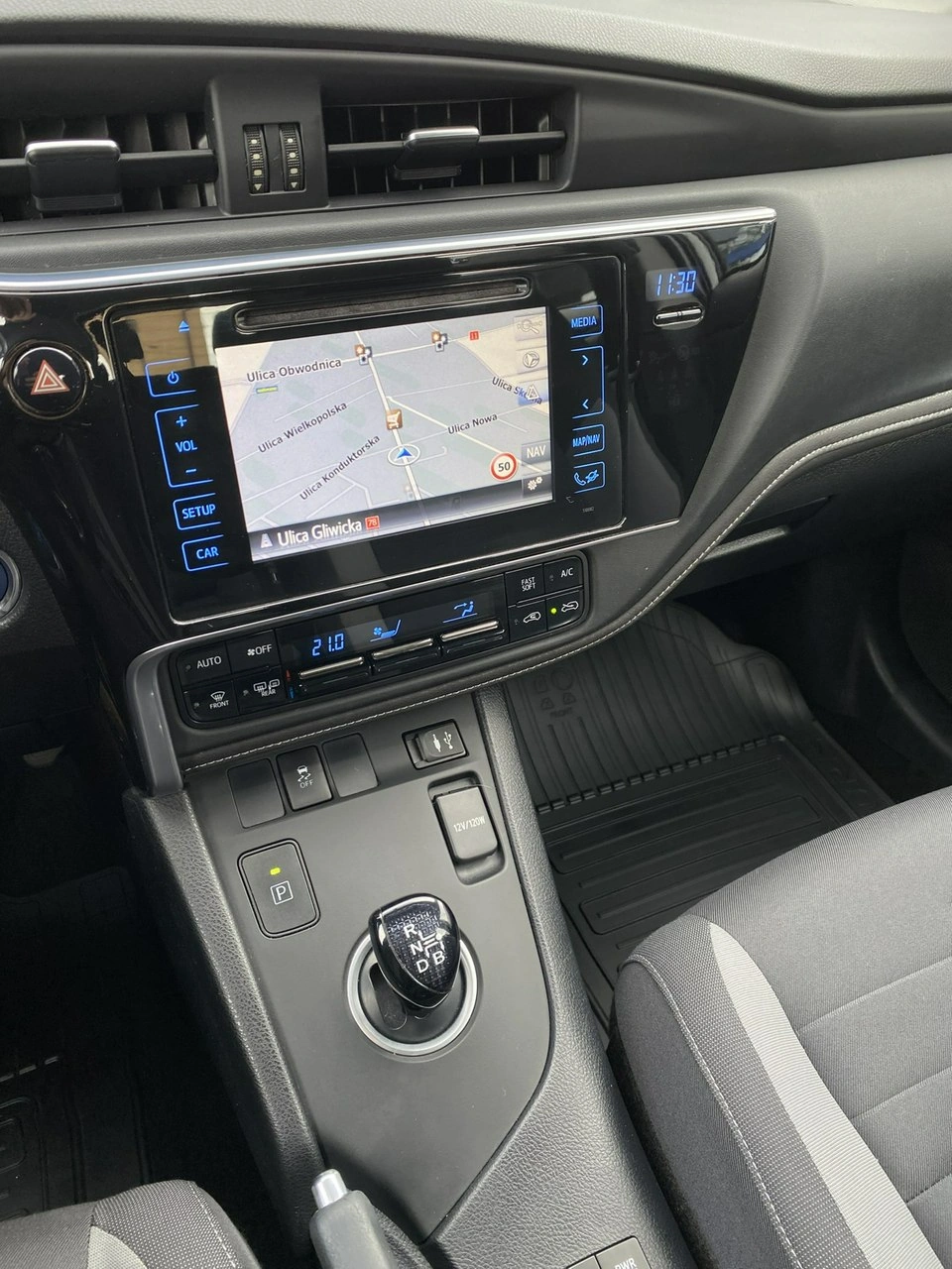 Toyota Auris - Zdjęcie 24