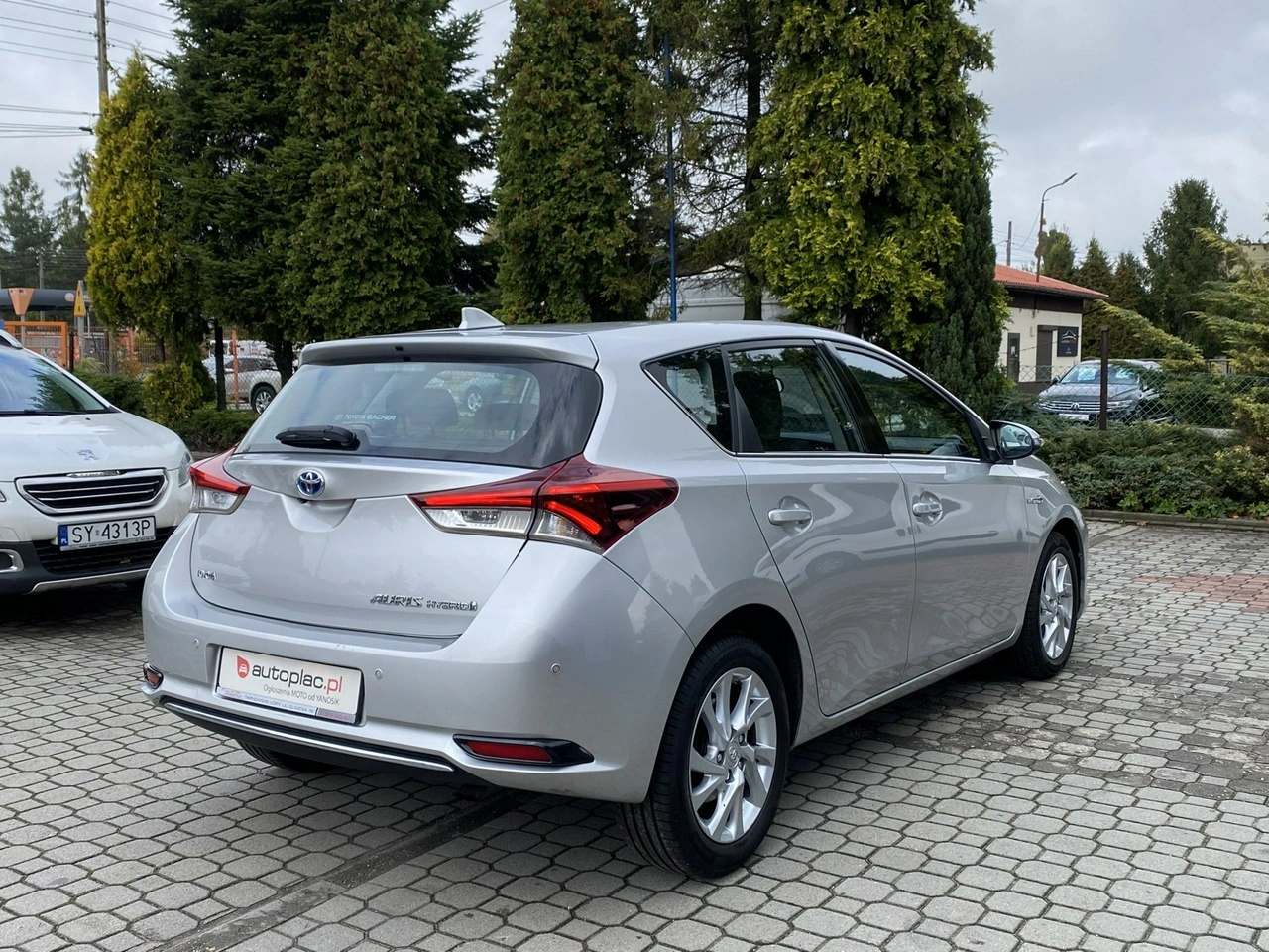 Toyota Auris - Zdjęcie 4