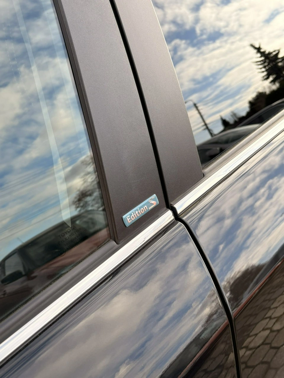 Toyota Avensis - Zdjęcie 28