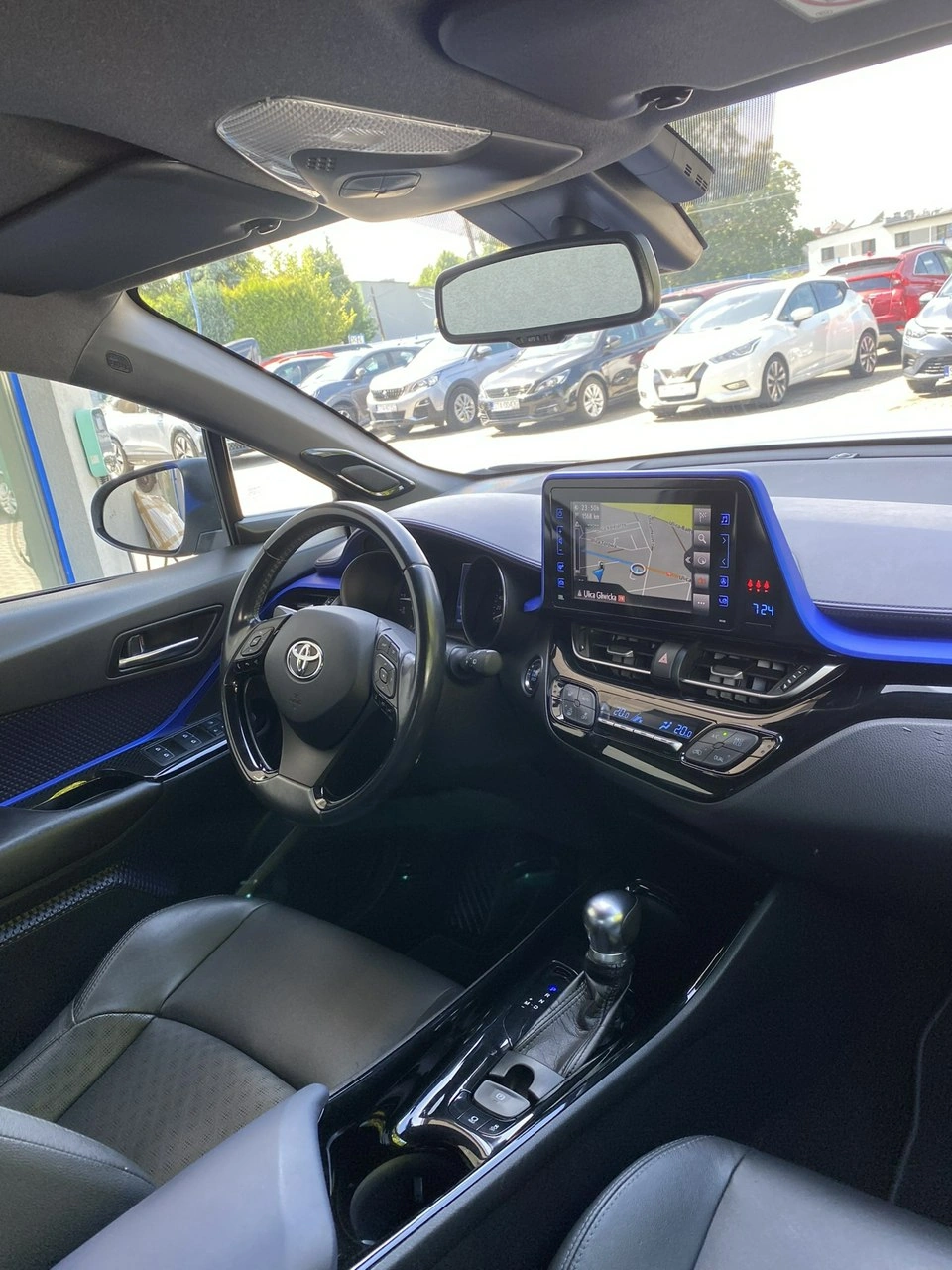 Toyota C-HR - Zdjęcie 9