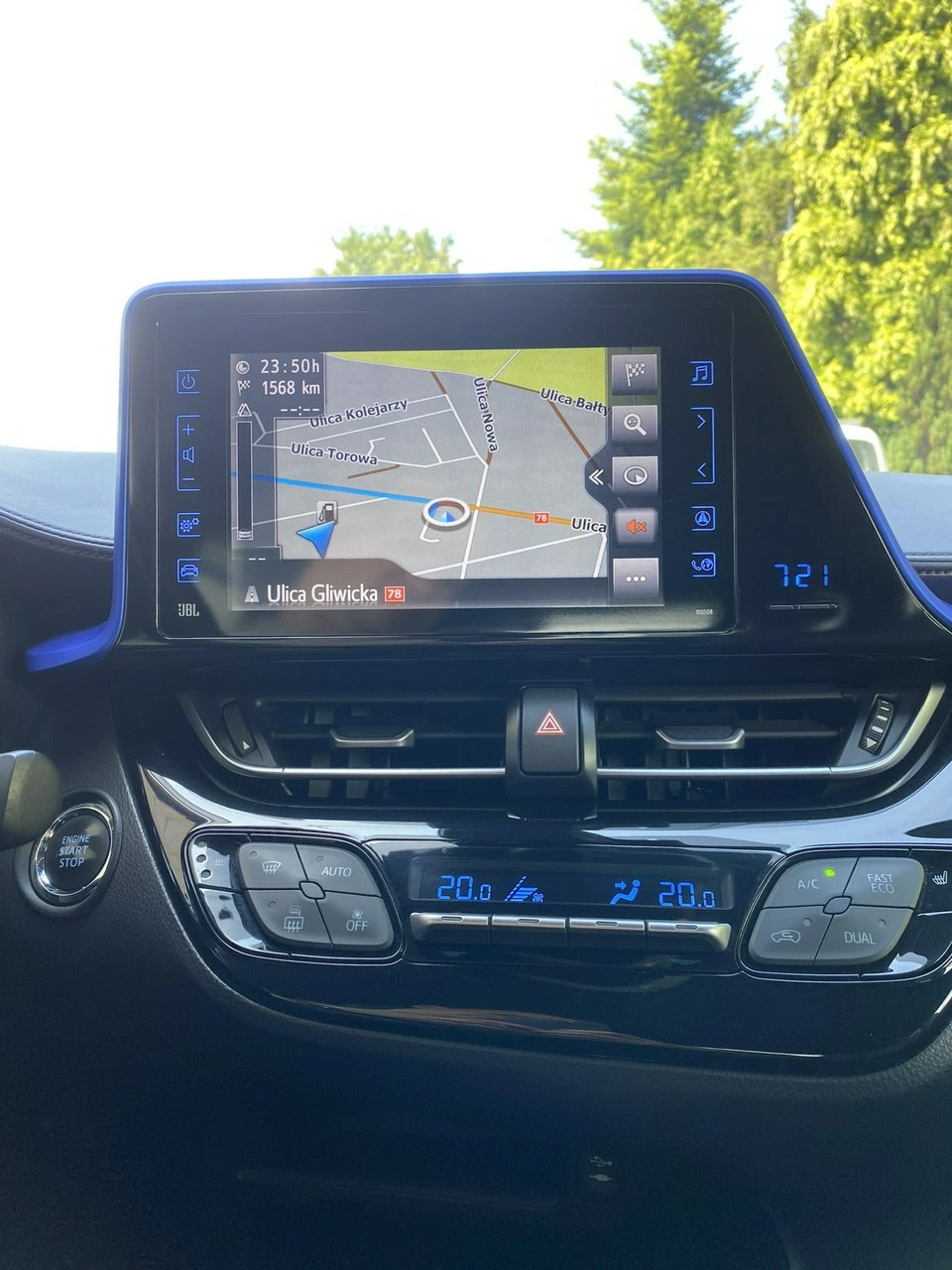 Toyota C-HR - Zdjęcie 21