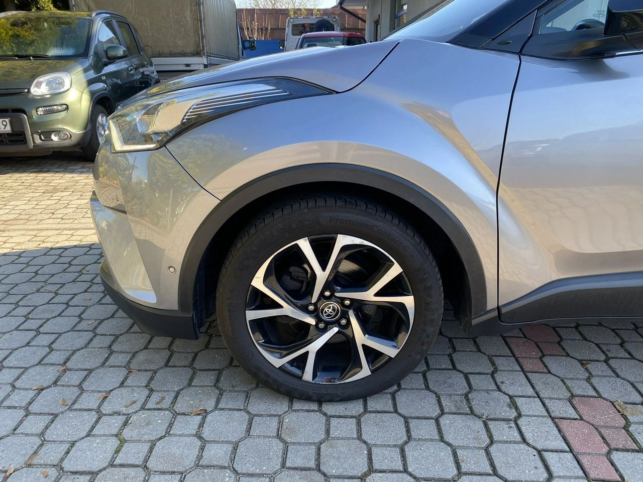 Toyota C-HR - Zdjęcie 8