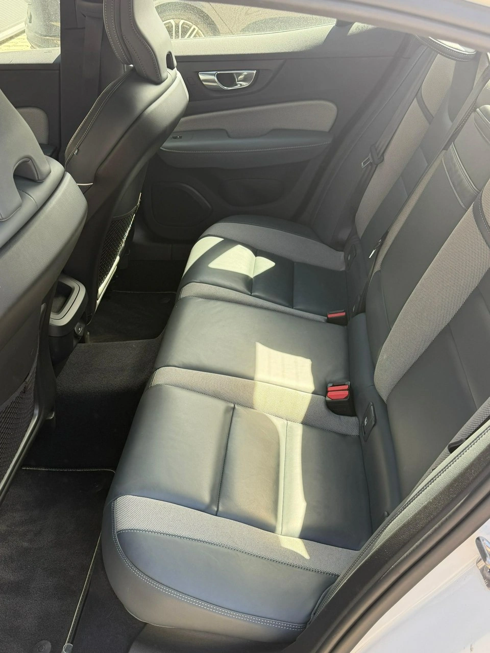 Volvo S60 - Zdjęcie 12