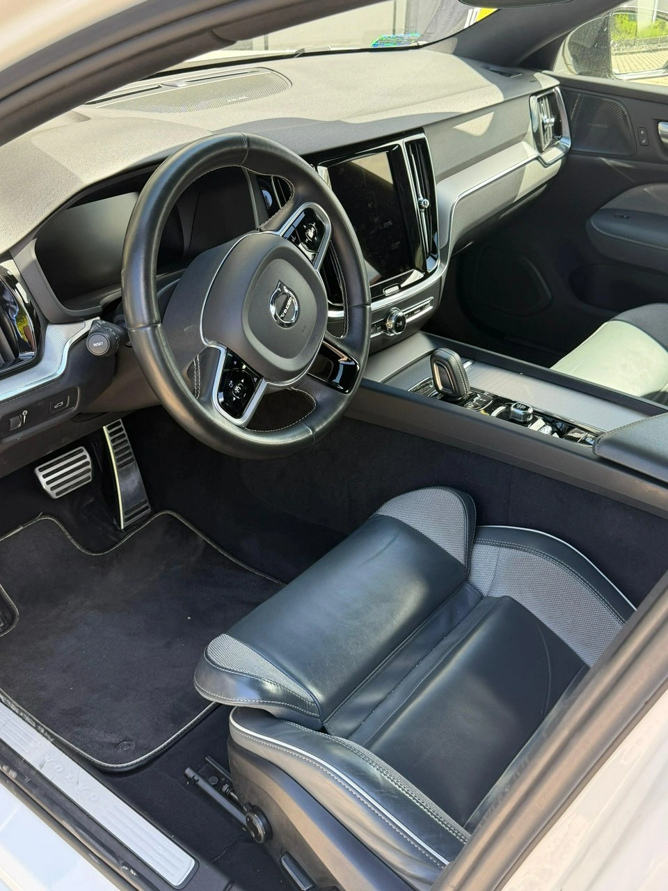 Volvo S60 - Zdjęcie 6