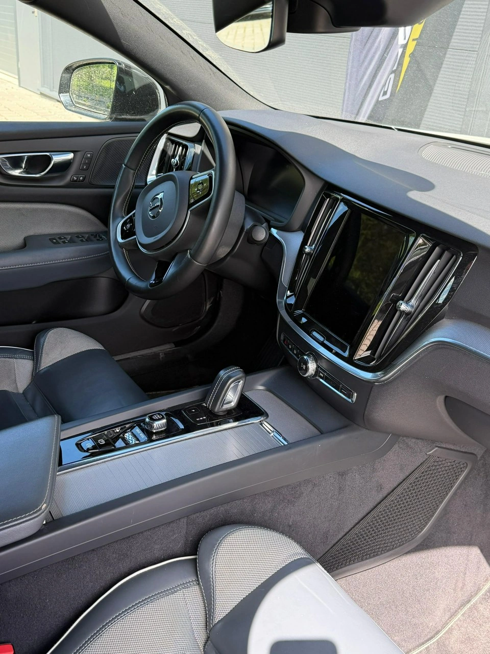 Volvo S60 - Zdjęcie 8