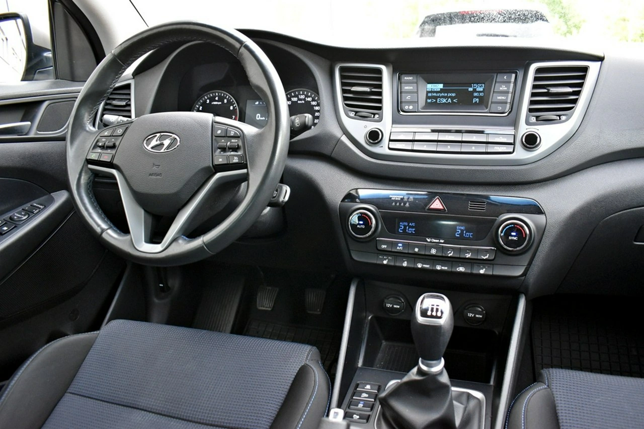 Hyundai Tucson - Zdjęcie 16