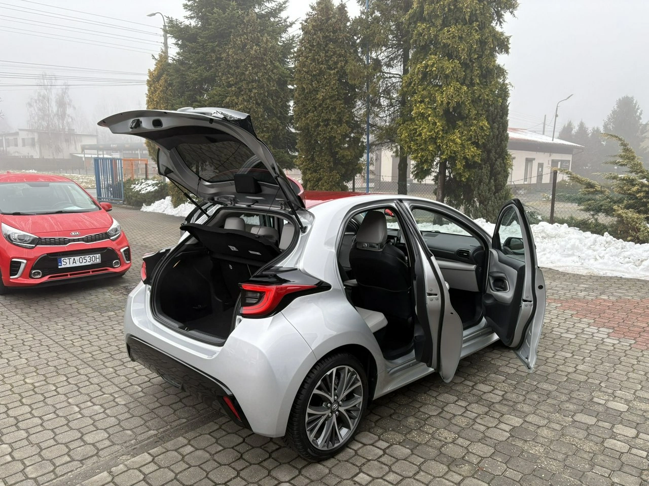 Toyota Yaris - Zdjęcie 31