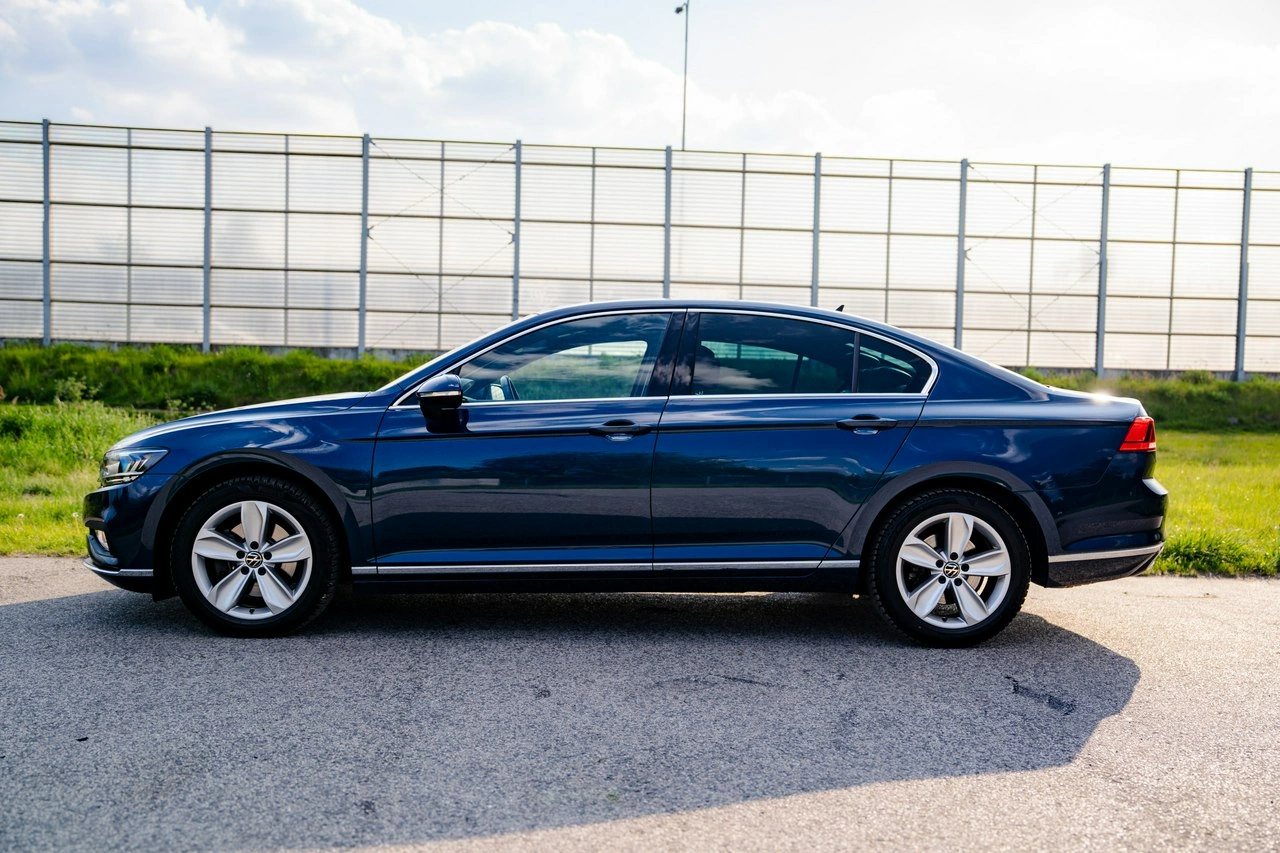 Volkswagen Passat - Zdjęcie 9