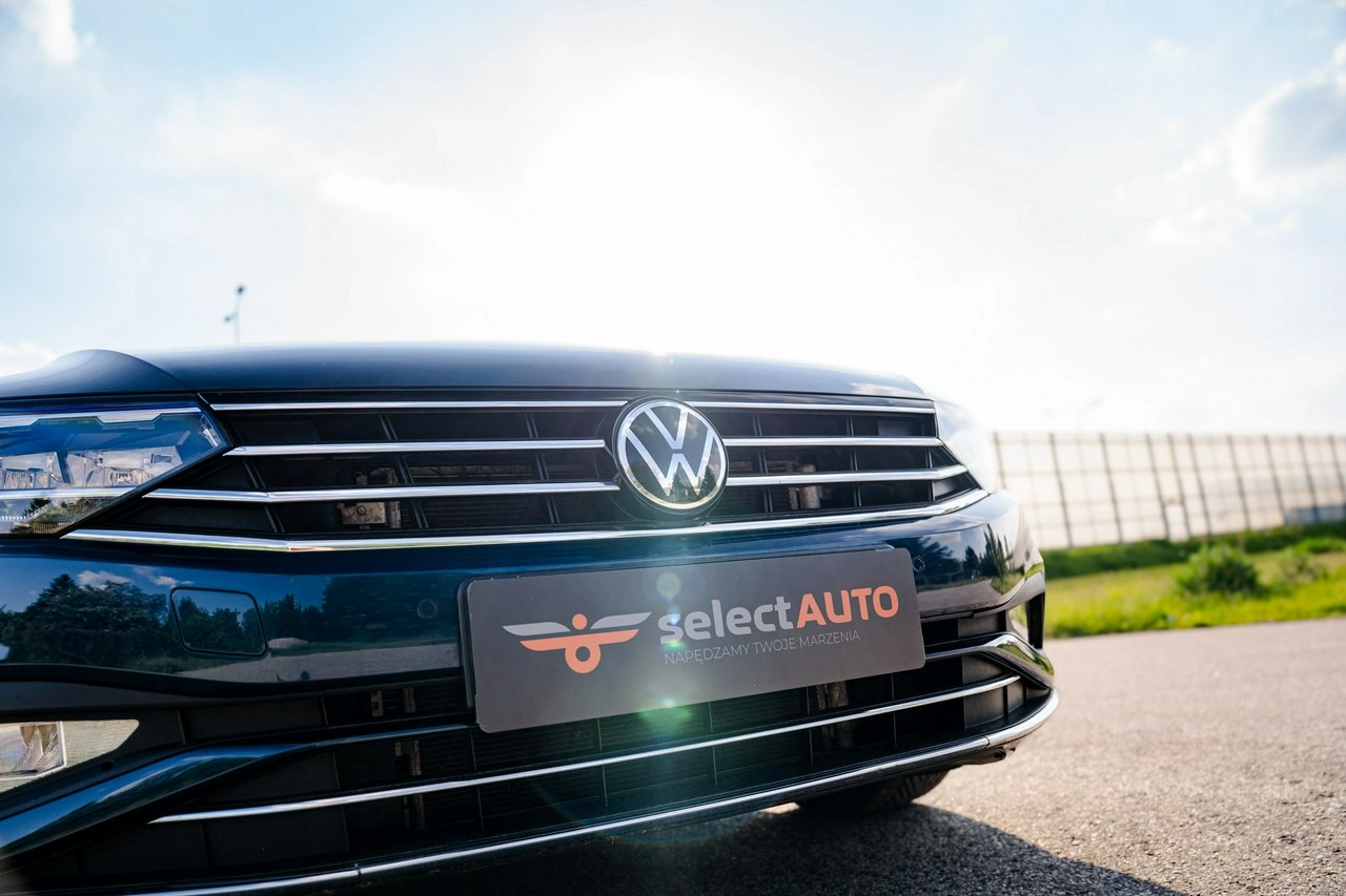 Volkswagen Passat - Zdjęcie 12