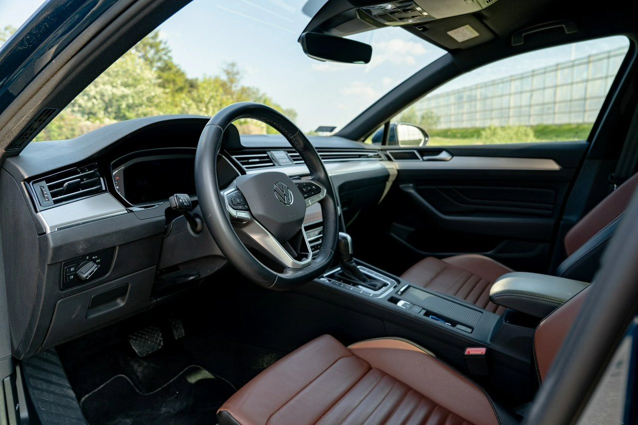 Volkswagen Passat - Zdjęcie 15