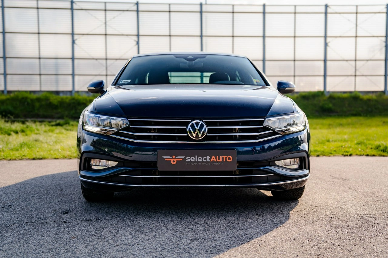 Volkswagen Passat - Zdjęcie 1