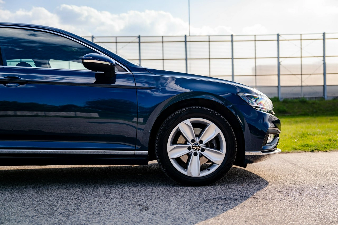 Volkswagen Passat - Zdjęcie 7