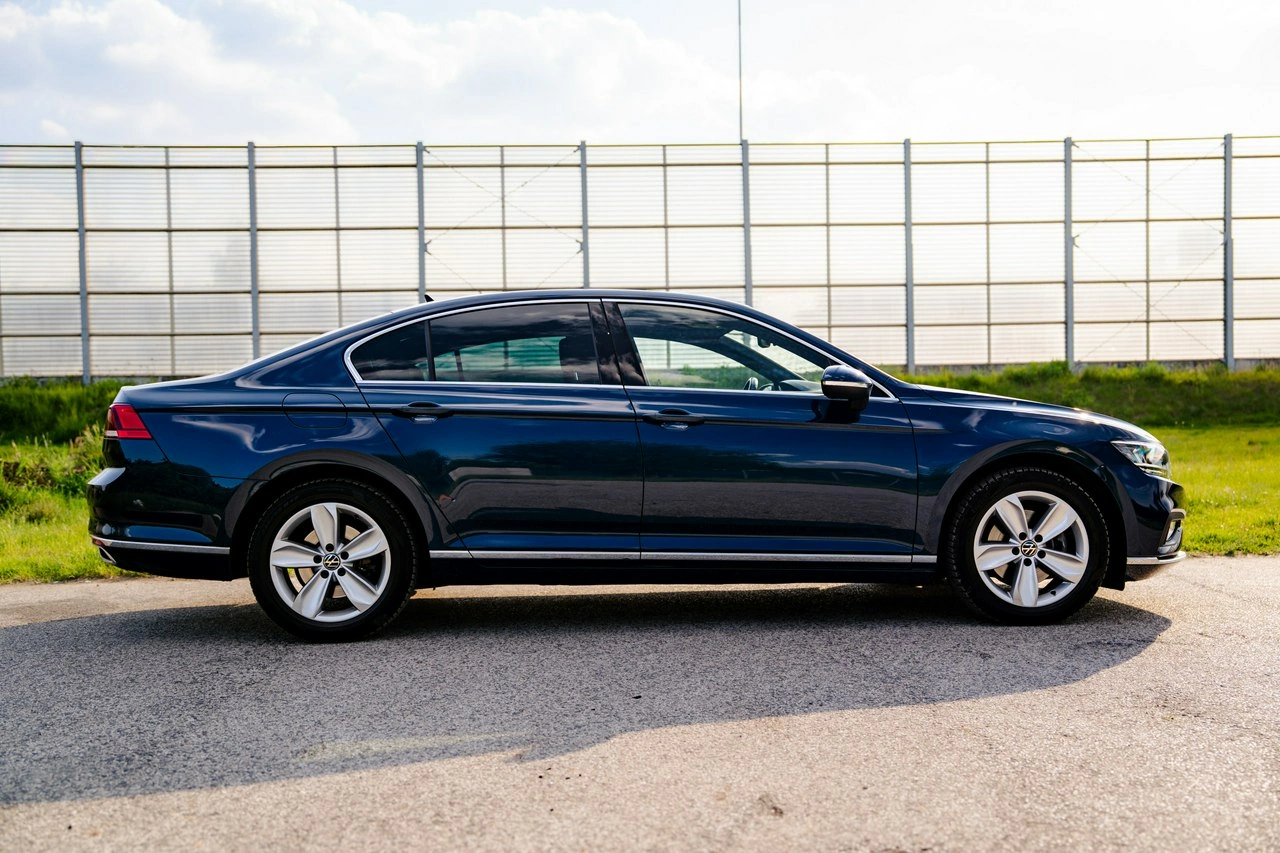 Volkswagen Passat - Zdjęcie 8
