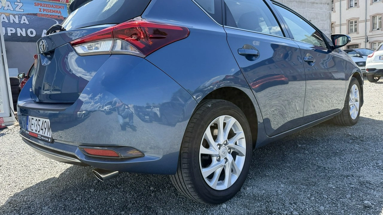 Toyota Auris - Zdjęcie 5