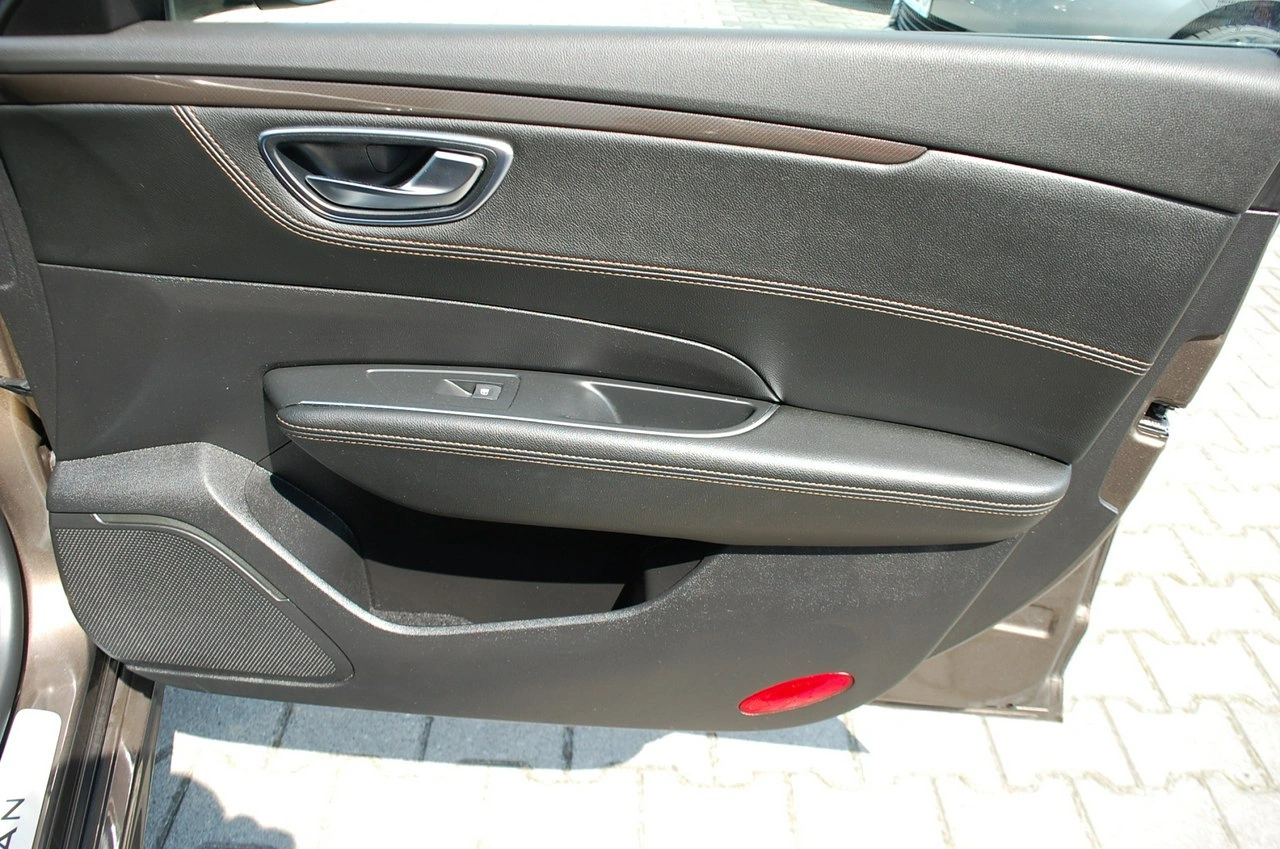Renault Talisman - Zdjęcie 31