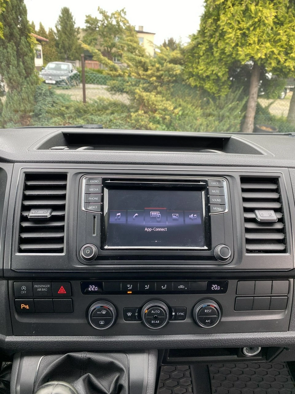 Volkswagen Caravelle - Zdjęcie 21