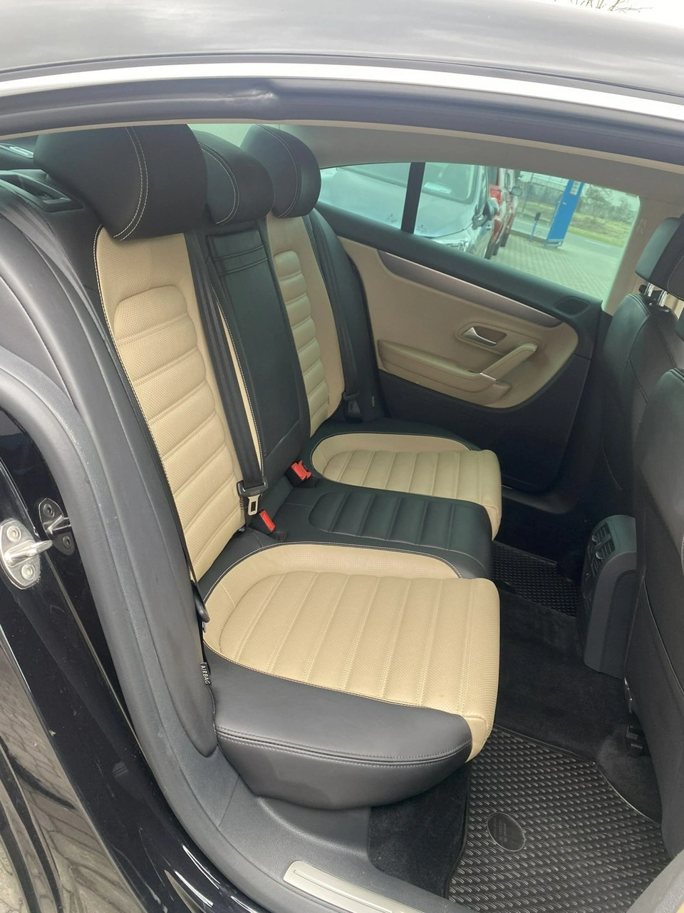 Volkswagen Passat CC - Zdjęcie 14