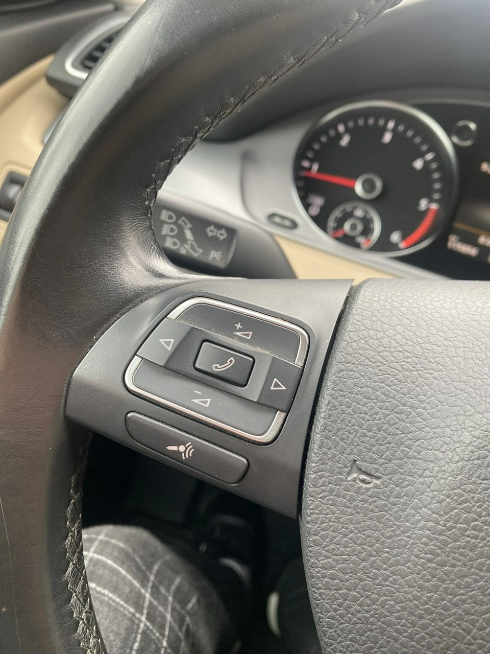 Volkswagen Passat CC - Zdjęcie 18