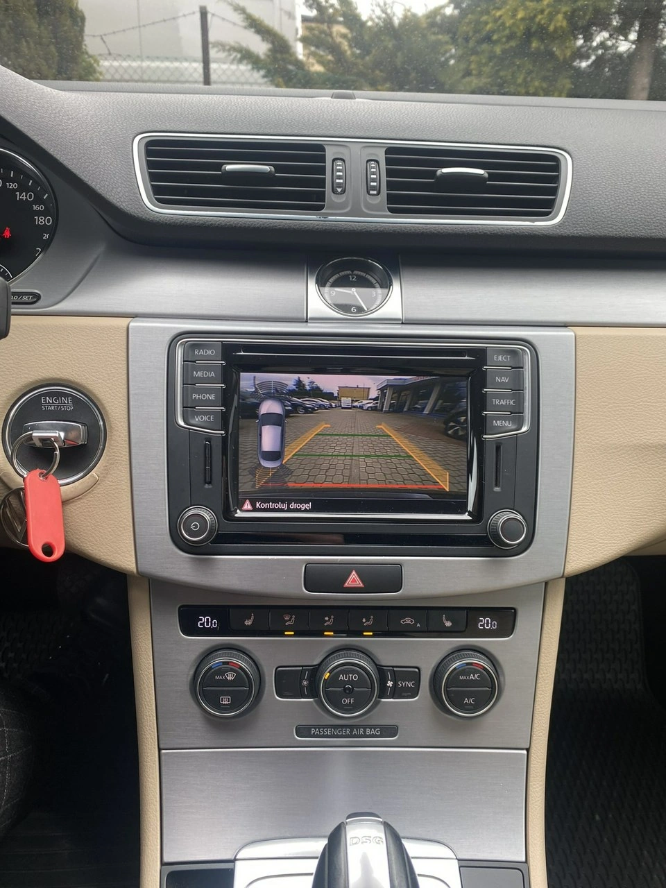 Volkswagen Passat CC - Zdjęcie 24