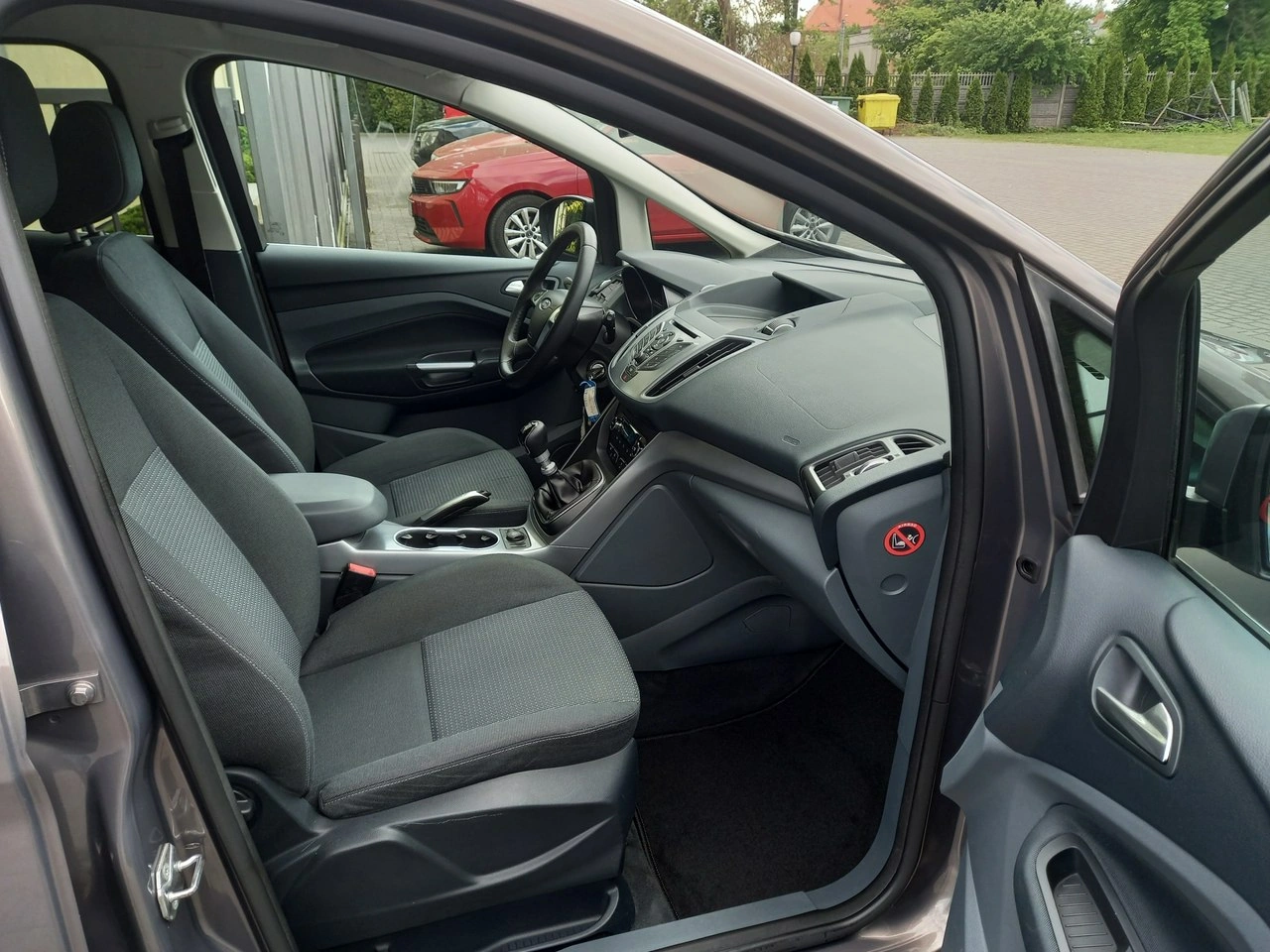 Ford C-MAX - Zdjęcie 17