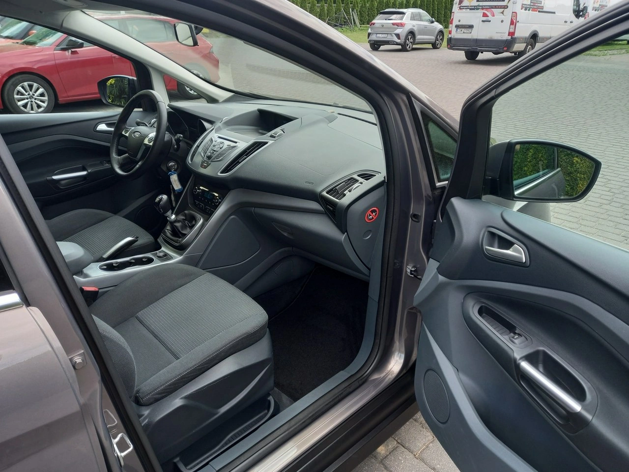Ford C-MAX - Zdjęcie 18