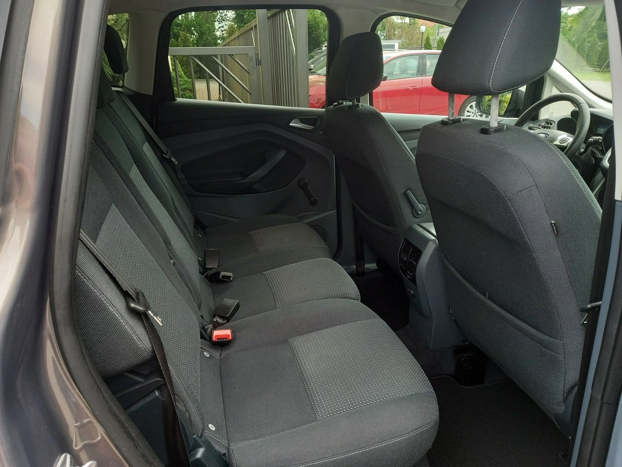 Ford C-MAX - Zdjęcie 19