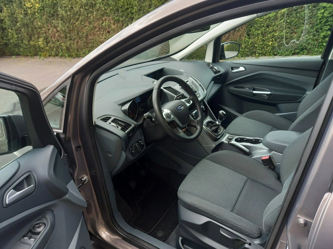 Ford C-MAX - Zdjęcie 24