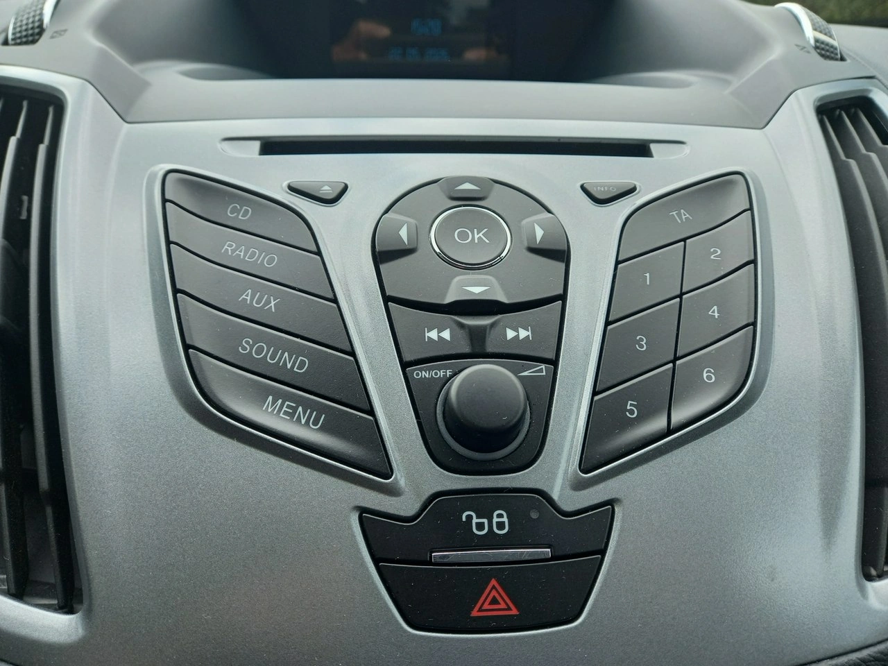 Ford C-MAX - Zdjęcie 29