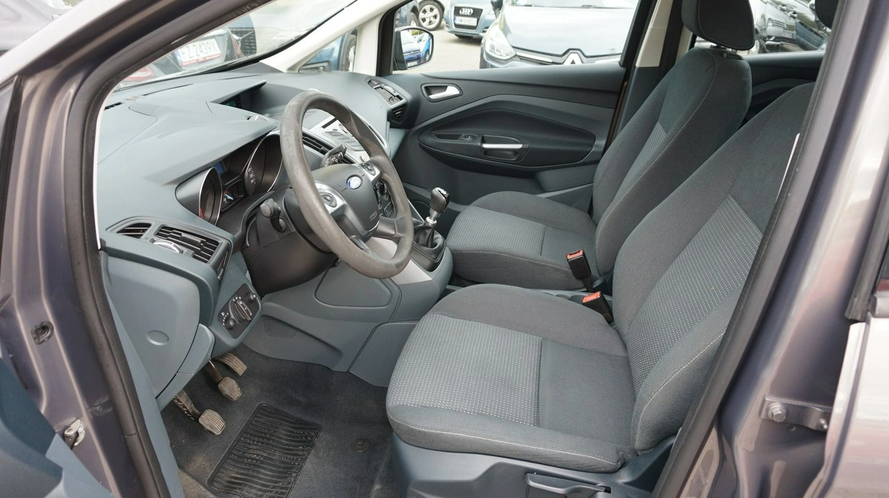 Ford C-MAX - Zdjęcie 10