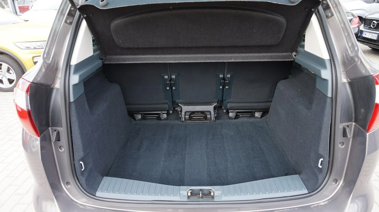 Ford C-MAX - Zdjęcie 11