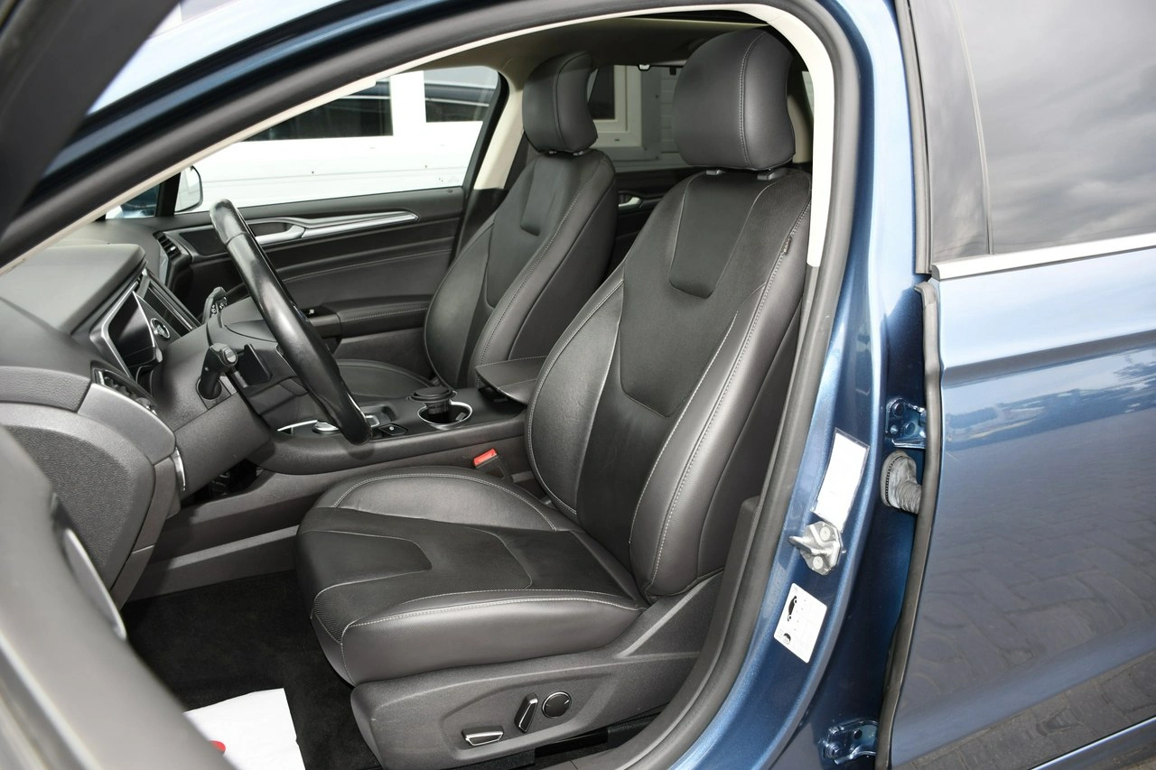 Ford Mondeo - Zdjęcie 18