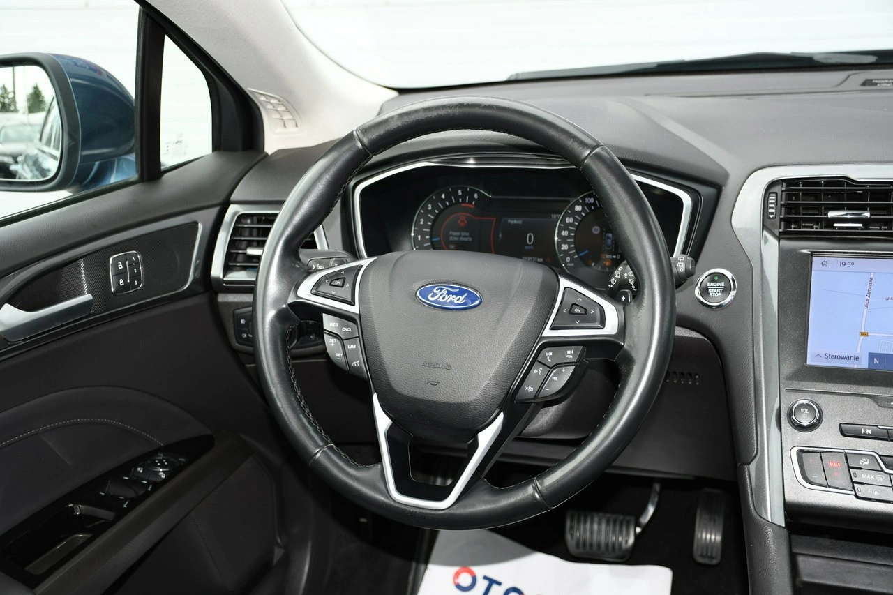 Ford Mondeo - Zdjęcie 21