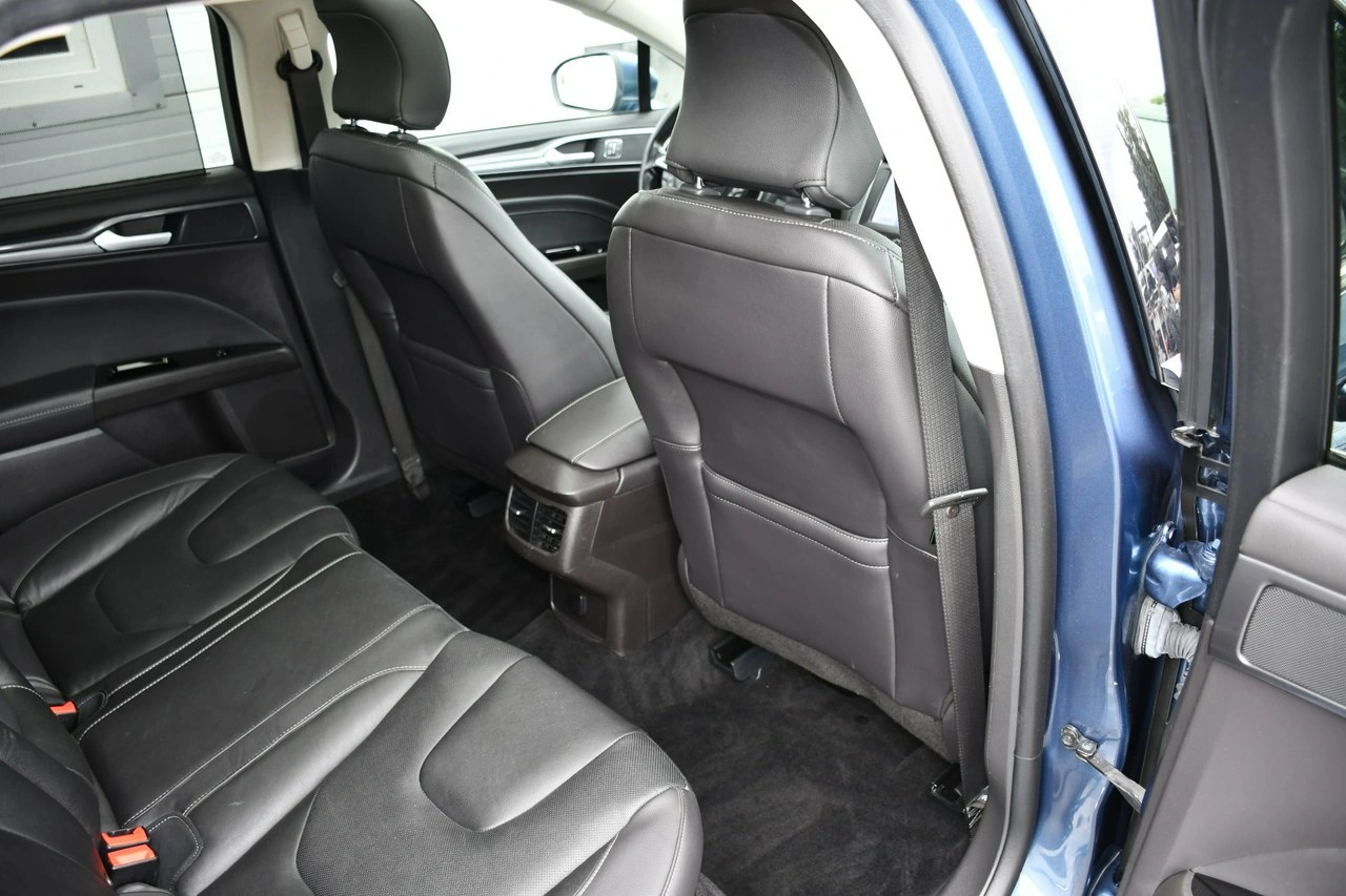 Ford Mondeo - Zdjęcie 32