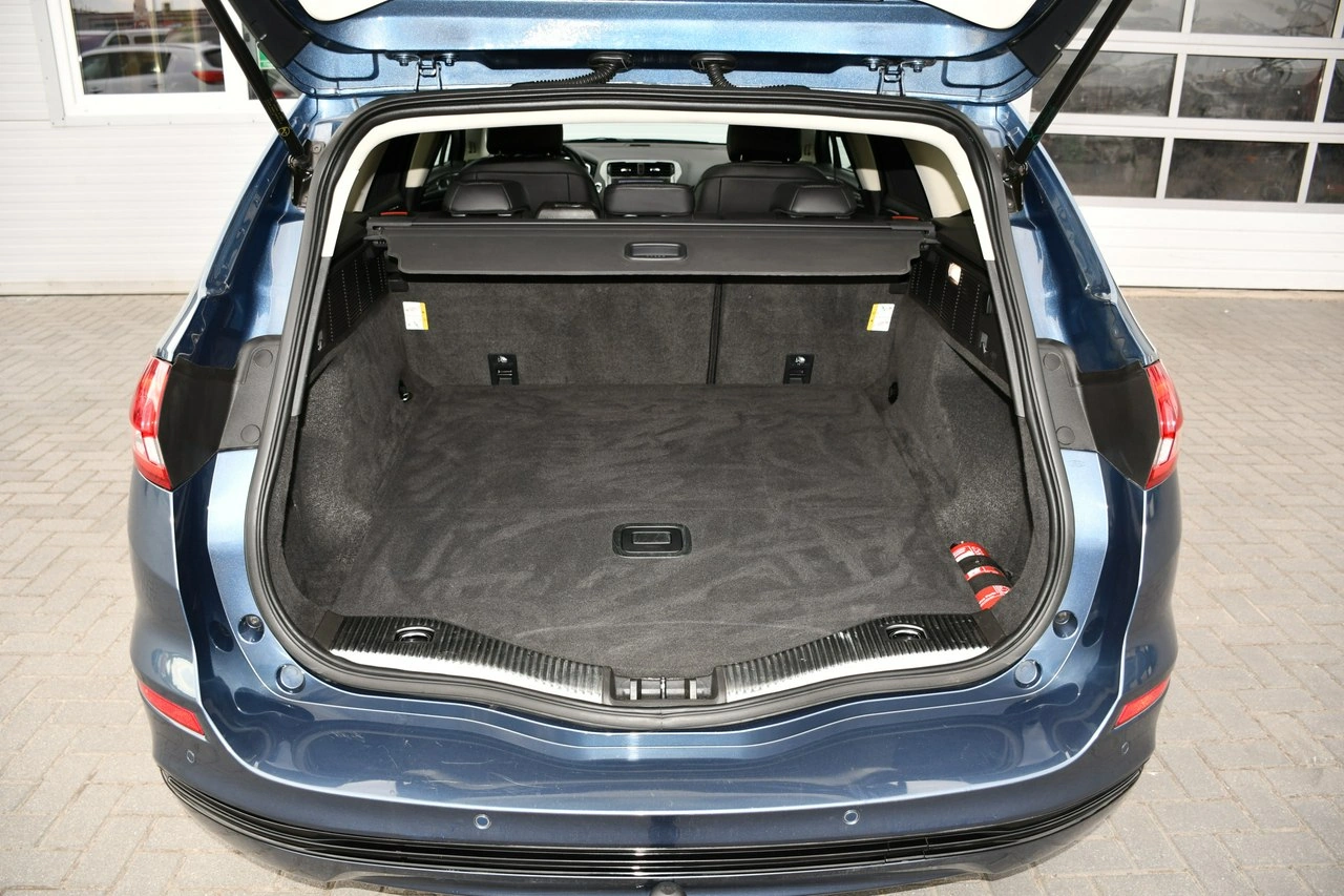 Ford Mondeo - Zdjęcie 39
